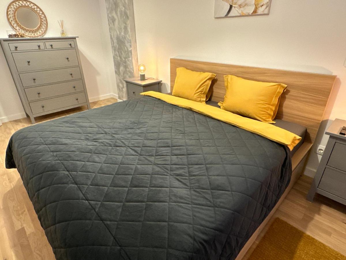 Art Apartment 布加勒斯特 外观 照片